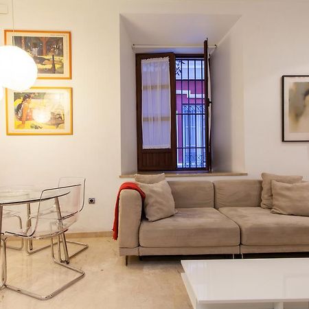 Logia Sevilla Exterior photo